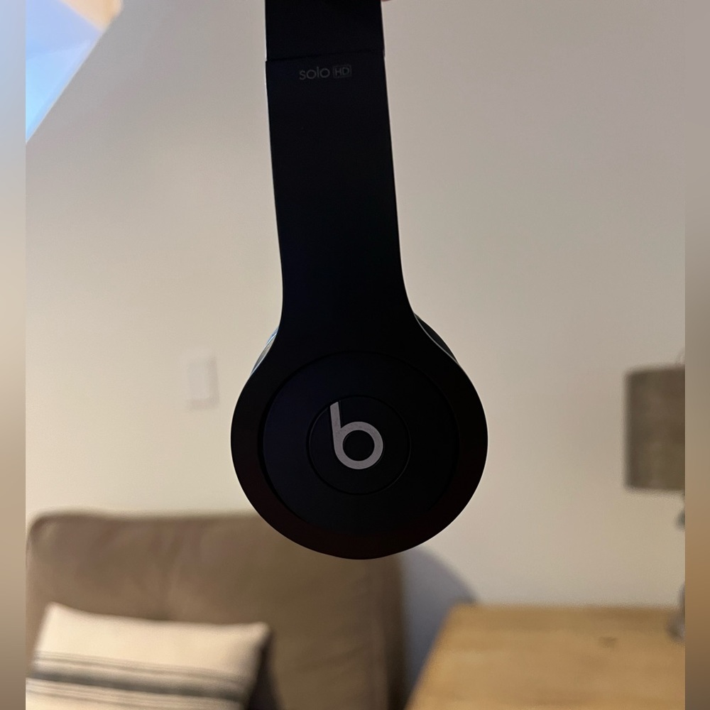 Beats Solo HD Wired